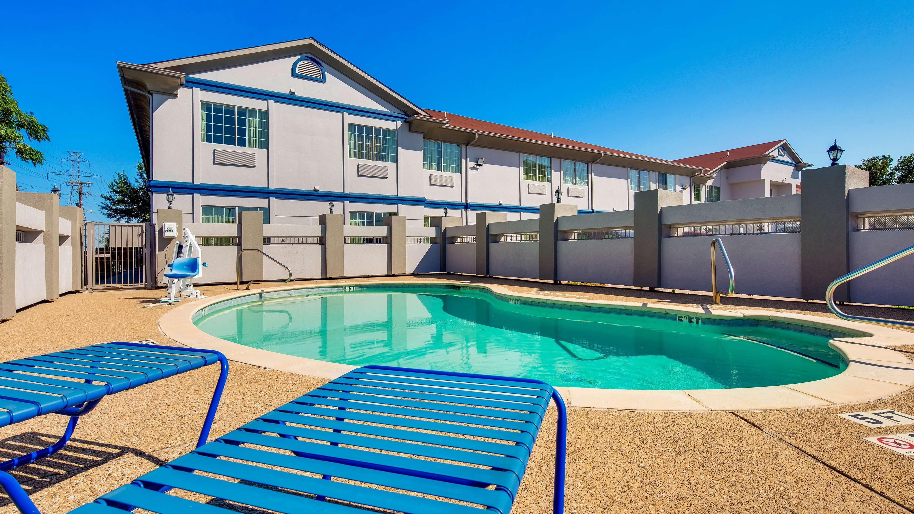 Surestay Plus By Best Western Fort Worth Benbrook Eksteriør bilde
