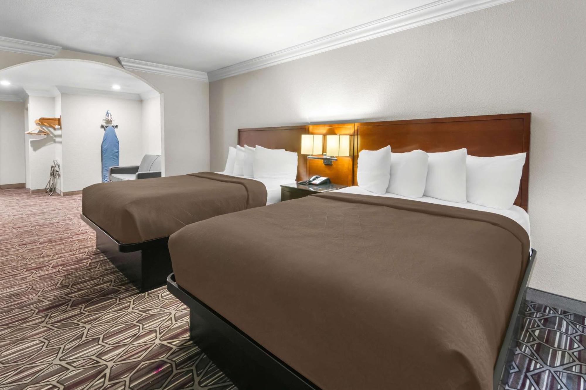 Surestay Plus By Best Western Fort Worth Benbrook Eksteriør bilde