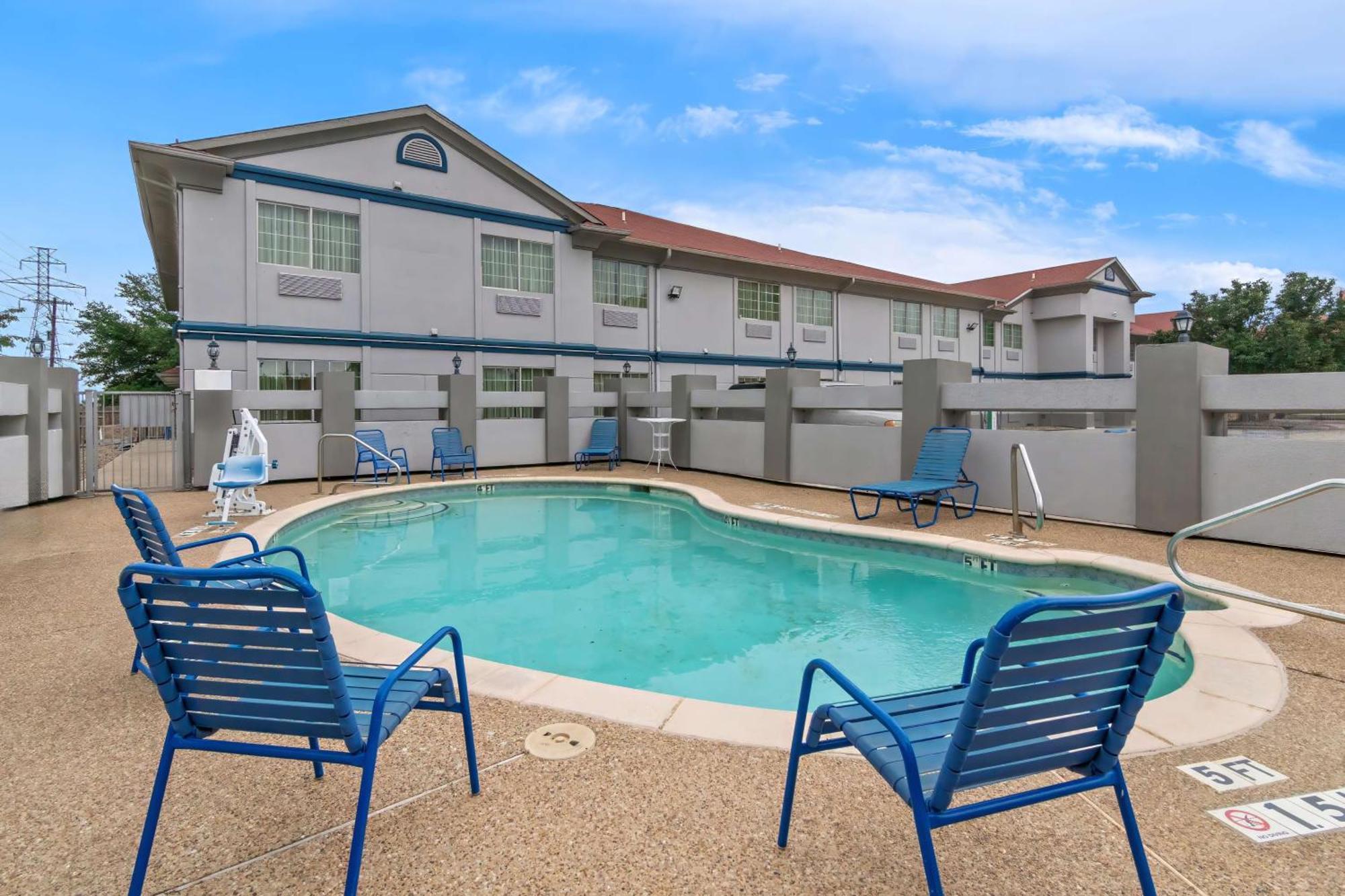 Surestay Plus By Best Western Fort Worth Benbrook Eksteriør bilde